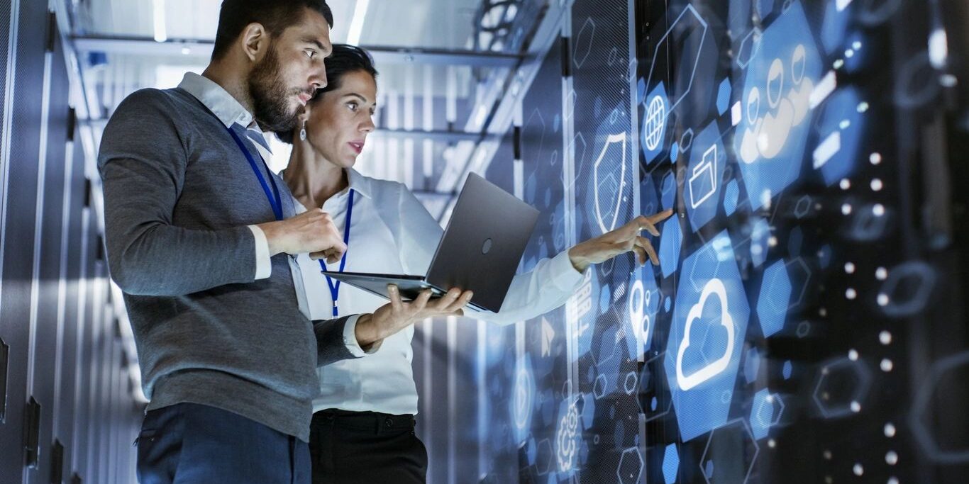 qtq80-Z3iIC8 As your trusted IT partner, we support the full lifecycle of your IT environment -- from consultancy to integration, to implementation and management.